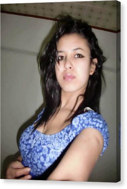 Escort Service in Chandigarh Available at 24x7