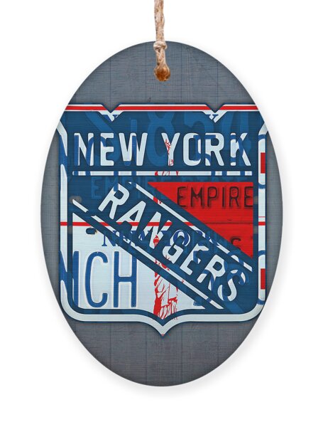 Philadelphia Flyers Hockey Team Retro Logo Vintage Recycled Pennsylvania  License Plate Art T-Shirt