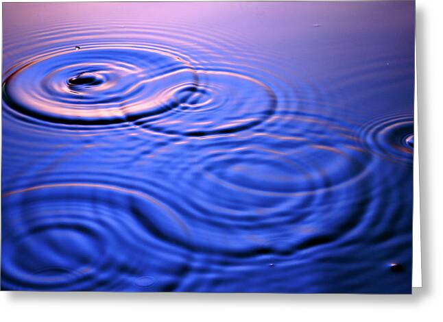 https://render.fineartamerica.com/images/rendered/medium/greeting-card/images-medium-5/ripples-from-drops-falling-into-water-martin-dohrnscience-photo-library.jpg