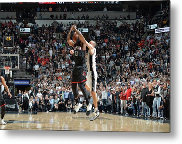 San Antonio Spurs Manu Ginobili, 2005 Nba Finals Sports Illustrated Cover  Art Print