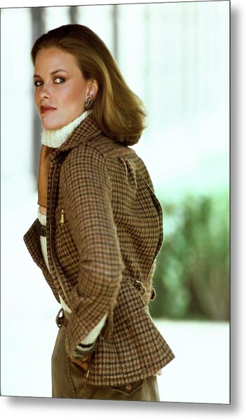 Lisa Taylor Wearing A Tweed Blazer Photograph by Arthur Elgort