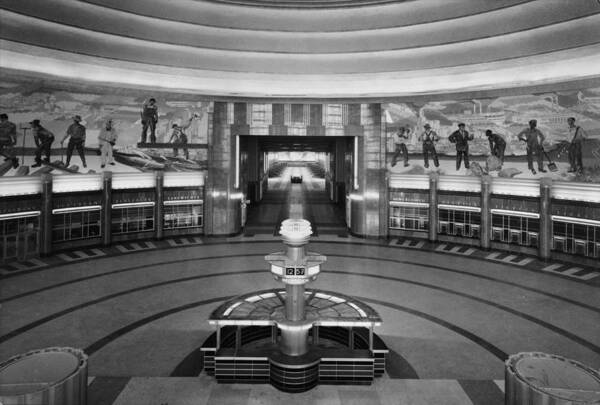 Cincinnati Union Terminal, Concourse Art Print