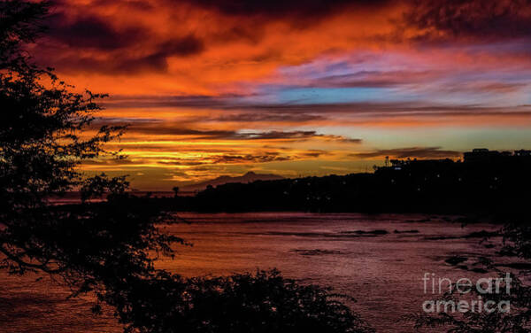 Lyl Dil Creations - Sunset in Praia, Cape Verde