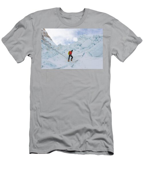 Nu form Prædiken Khumbu Icefall T-Shirts for Sale - Fine Art America