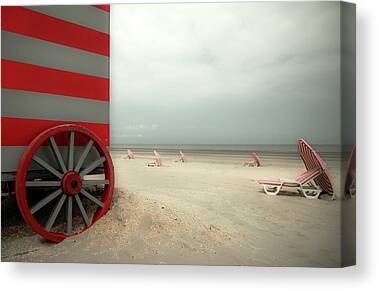 Canvas Art - Red Wagon by Gilbert Claes