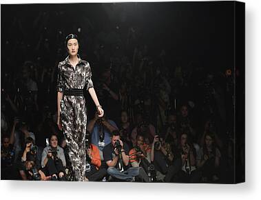 Naeem Khan Canvas Prints