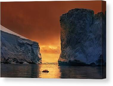 Antarctic Landscape Canvas Prints