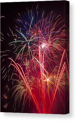 Awesome Fireworks Lights Up The Darkness Canvas Prints