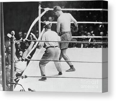 Max Schmeling Holding Onto Boxing Ring Canvas Print / Canvas Art by  Bettmann - Photos.com