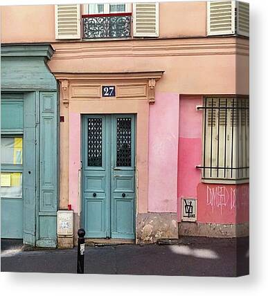 Paris Street Scene Canvas Prints