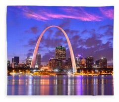 St Louis Arch Fleece Blankets
