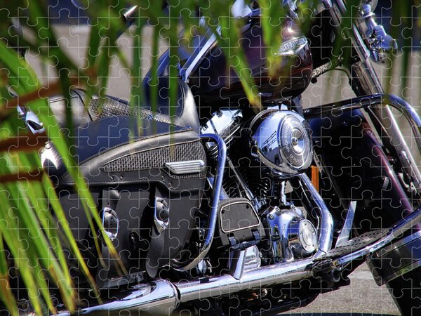 1000 Piece Motorcycle Shaped Jigsaw Puzzle Easy Rider Over 3 Feet Long NEW