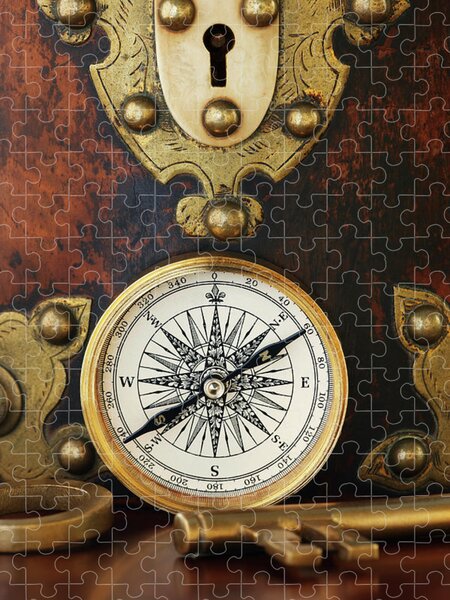 Compass by Booka1