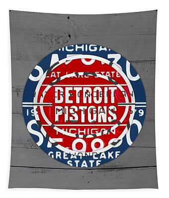 Dennis Rodman Detroit Pistons Number 10 Retro Vintage Jersey Closeup  Graphic Design T-Shirt by Design Turnpike - Pixels