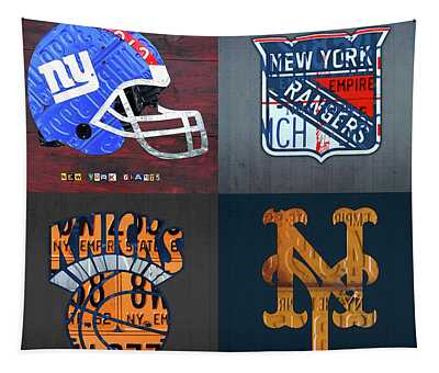 Knicks Tapestries