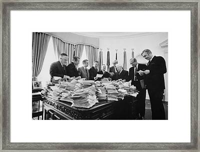 Nixon Cabinet Members Reading Telegrams Photograph By Everett
