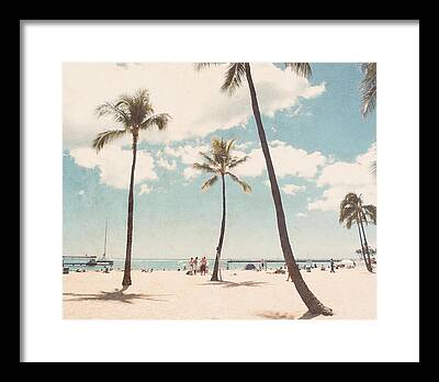 Waikiki Framed Prints