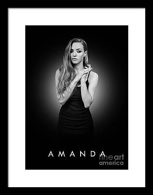 Amanda Seyfried Framed Prints