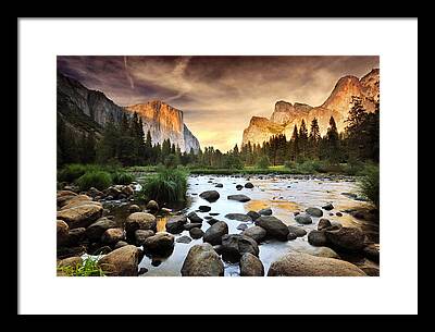 Yosemite Framed Prints