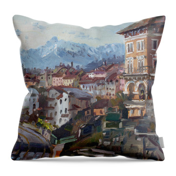 Belluno Throw Pillows