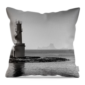 Lighthouses Throw Pillows