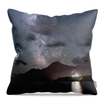 Waterscapes Of Wales Throw Pillows