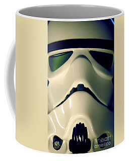 https://render.fineartamerica.com/images/rendered/search/frontright/mug/images-medium-5/stormtrooper-helmet-106-micah-may.jpg?&targetx=289&targety=0&imagewidth=221&imageheight=333&modelwidth=800&modelheight=333&backgroundcolor=E4D7AB&orientation=0&producttype=coffeemug-11