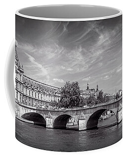 Le Louvre Coffee Mugs