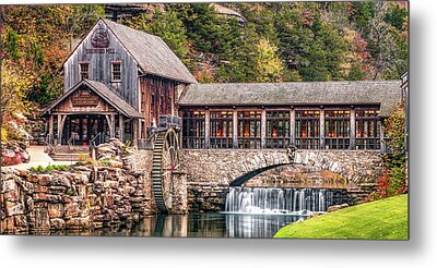 Dogwood Lake Metal Prints