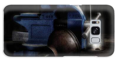 Vise Galaxy Cases