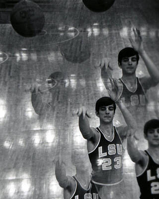 Pistol Pete Maravich Poster for Sale by notoriousjose