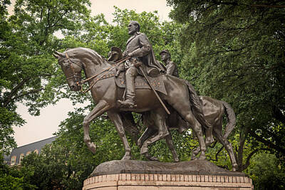 Statue Of Confederate Soldier Photos Posters