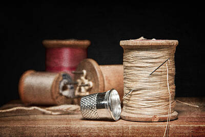 Sewing Thread Photos