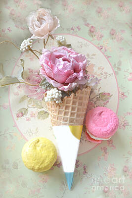 Dreamy Pink Waffle Cone Floral Photos