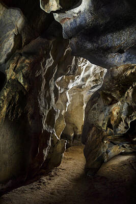 Caves Petar Art