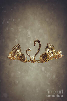 Designs Similar to Gold Swans Tiara