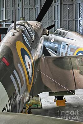 Designs Similar to RAF Spirfire and Hurricane