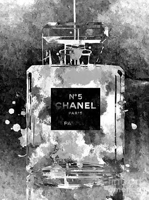 chanel vanity case black