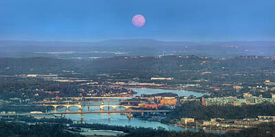  Photograph - Super Moon Over Chattanooga by Steven Llorca