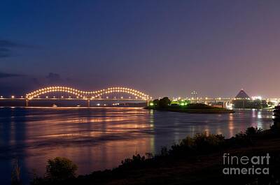 Memphis Bridge Photos