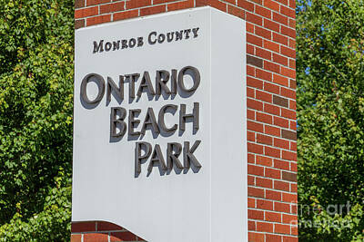 Designs Similar to Ontario Beach Park