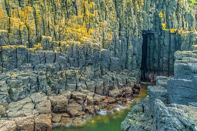  Photograph - Caves of Gold, Isle of Skye by David Ross
