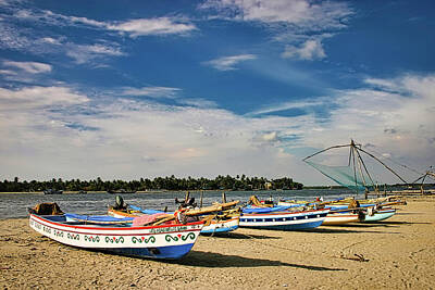 Designs Similar to Kerala Fishing Boats