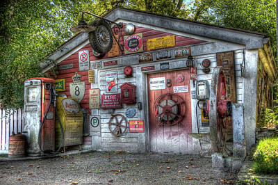  Photograph - Ontario Gas Station by Mark Thellmann