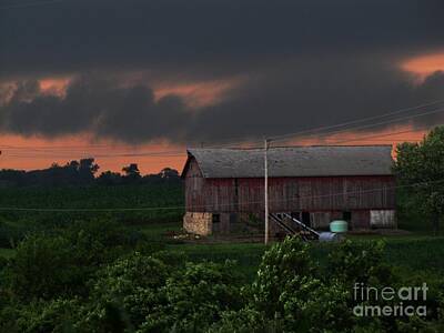 Summer Storm Brewing By Laurie Wilcox Photos