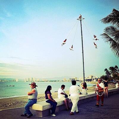 Designs Similar to An Afternoon On The Malecon