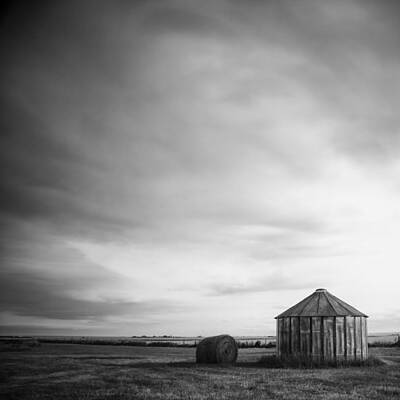  Photograph - Prairie Silo by Kim Aston