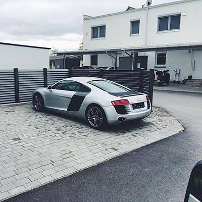 Designs Similar to Audi R8 by Sebastian Varga