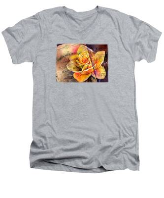 Rosa V-Neck T-Shirts