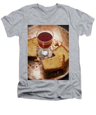 Sweet Fennel V-Neck T-Shirts